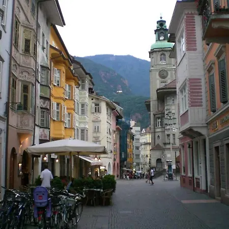Appartement Apartment Bolzano *